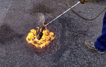 Mullach Charlabhaigh flat roofing repairs