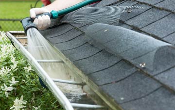 Mullach Charlabhaigh gutter cleaning costs